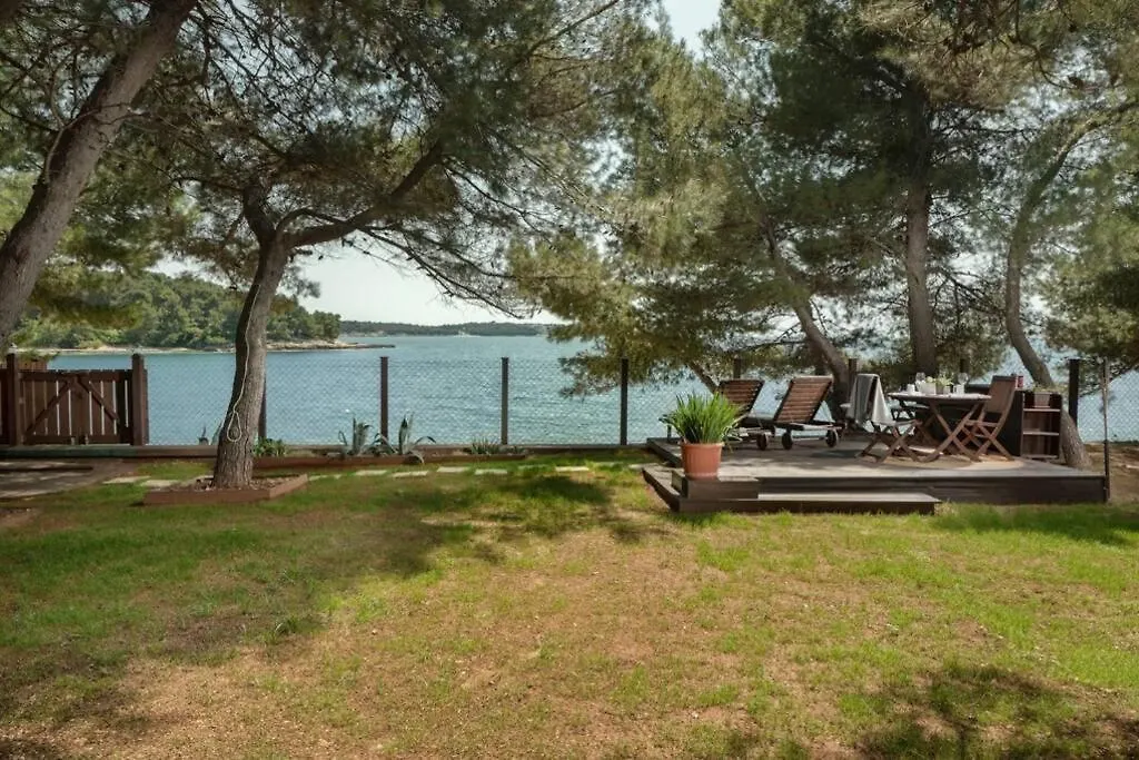 Valkane Beach Heaven Pula